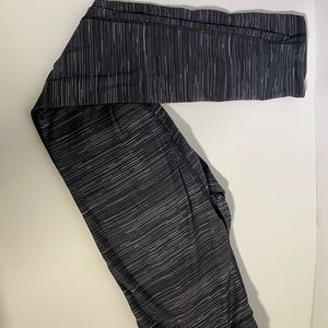 Women’s Champion duo-dry Small athletic leggings